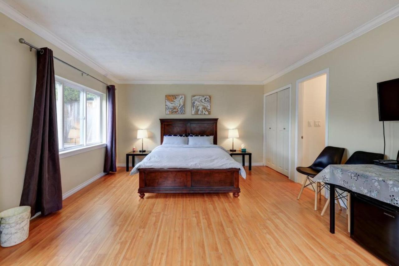 Private Suite With Separated Entrance Monica'S Home Richmond Exterior foto